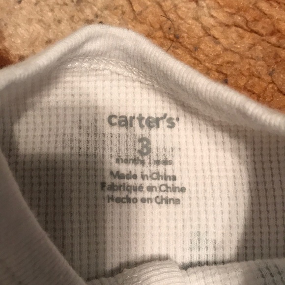 Carter’s Onesie - Picture 3 of 4